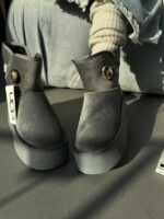 بوت UGG بغل دکمه کد 140421 - تصویر 2
