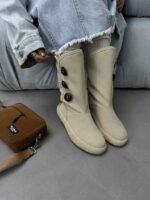 بوت UGG بغل سه دکمه کد 140461
