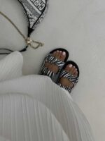صندل سگک دار ZEBRA کد 140722 - تصویر 3