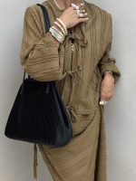 کیف پلیسه TOTE BAG کد 280392 - تصویر 3