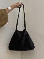کیف پلیسه TOTE BAG کد 280392 - تصویر 4