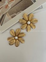 گوشواره OVER SIZE کد 310242 - تصویر 9