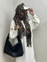 شال گردنی پلنگی کد 310288 - تصویر 3