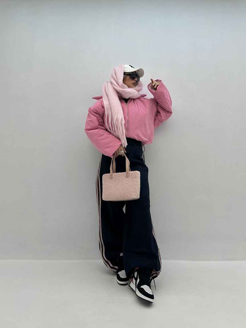 IMG_6321 کاپشن BALENCIAGA کد 200735 - تصویر 1