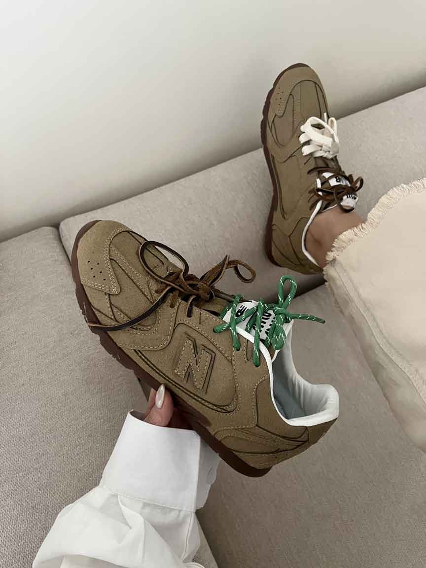 IMG_9458 کتونی NEW BALANCE MIU MIU کد 140863 - تصویر 1