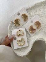 گوشواره دفرمه مینا کاری کد 310832 - تصویر 2
