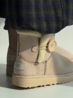 نیم بوت UGG دکمه ای کد 141421 - تصویر 5